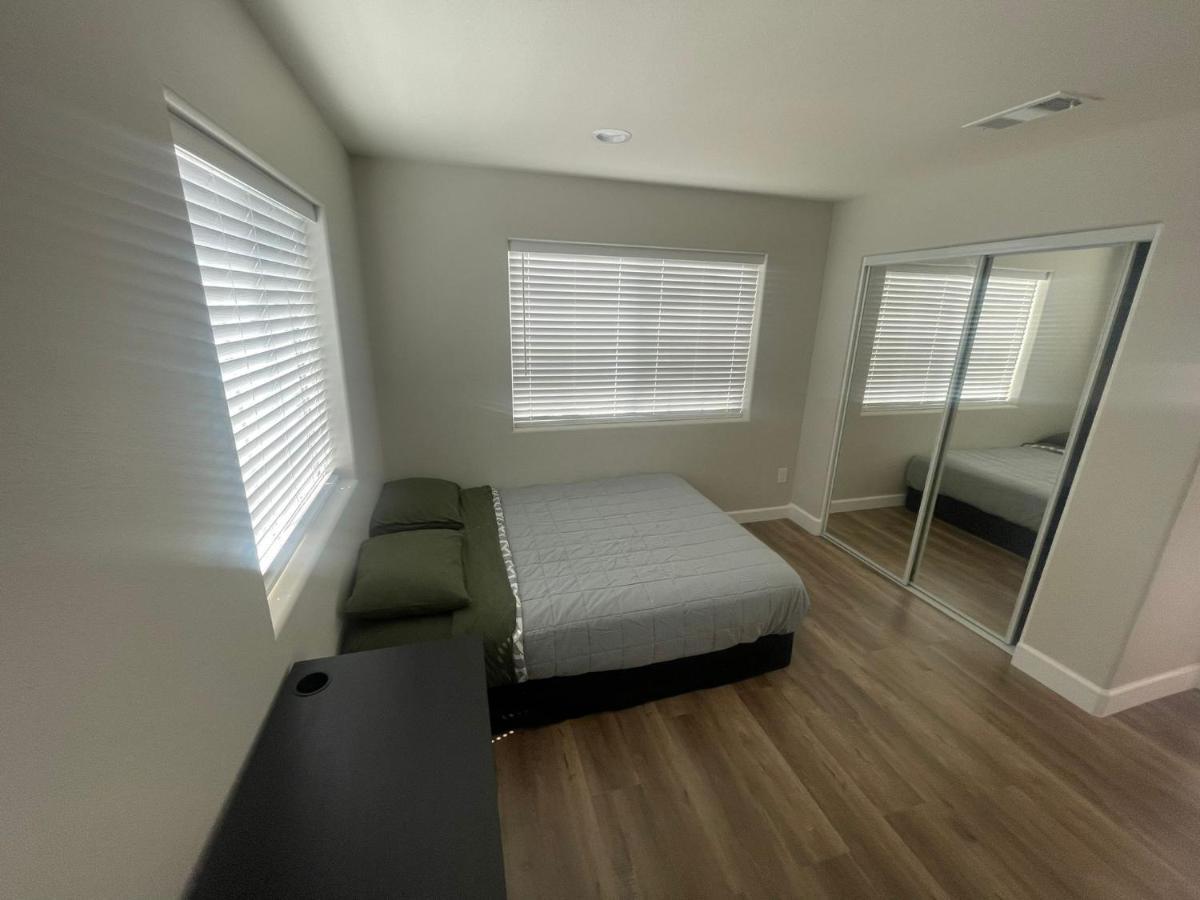 Humble Home Santa Ana 2 Luaran gambar
